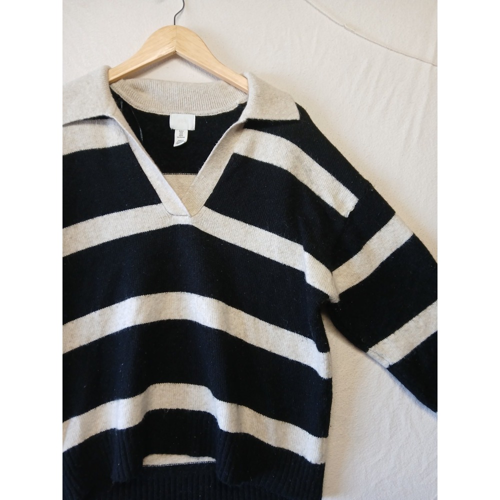 H‎ & M Wool Blend Black and White Striped V-Neck Sweater Womens Medium Collared - Picture 2 of 11
